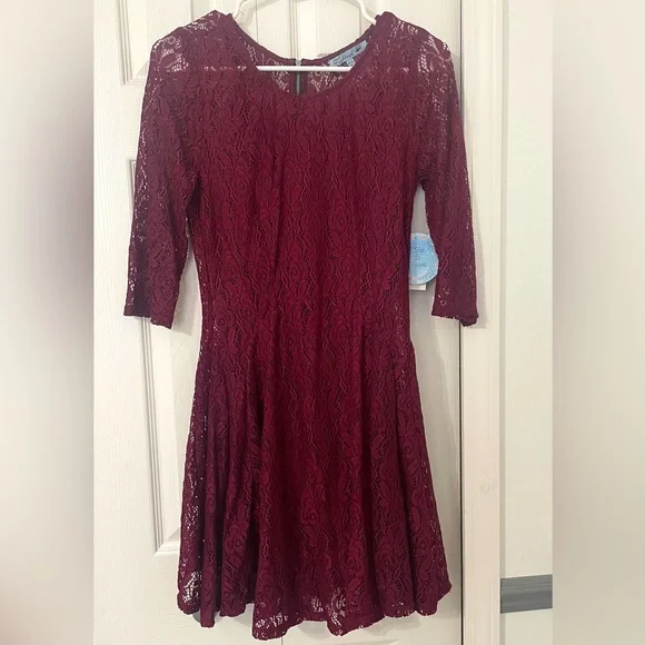 Macy's | Dresses | Burgundy Lace Formal Wear Dress Macys Size Medium 34  Sleeve | Poshmark